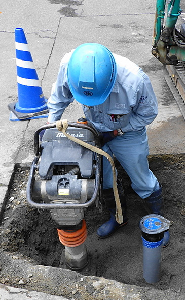 猪又鉄工所の作業風景10