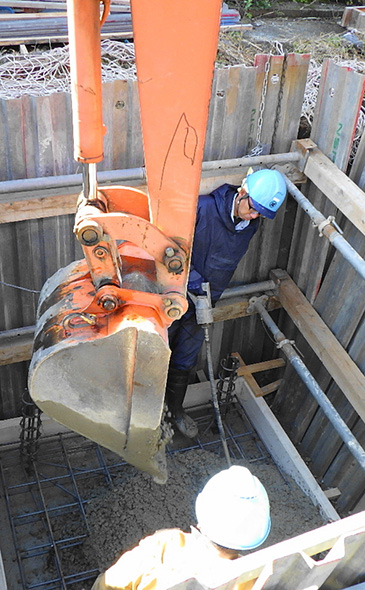 猪又鉄工所の作業風景6